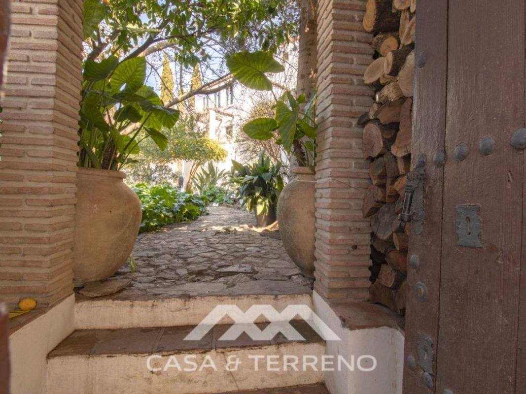 Properties for sale and rent in Spain photo 2