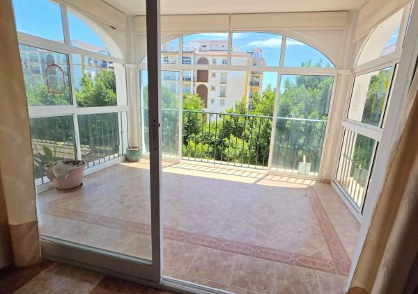 Venta de piso en Piso en Calle Hermanos Galan Casero, Los Boliches, Fuengirola, Fuengirola
 photo 1