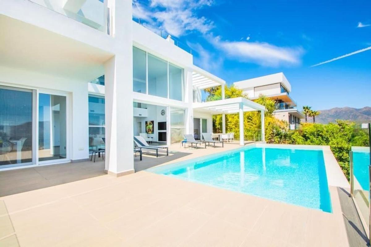 Properties for sale and rent in Spain photo 1