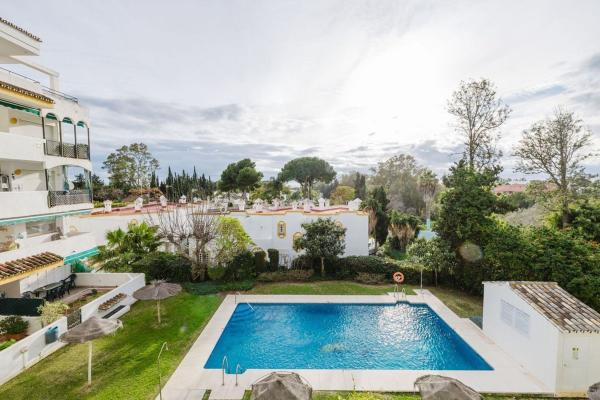 Venta de piso en Piso en Calle Higueral de Artola, Cabopino - Artola, Marbella, Marbella
photo 1