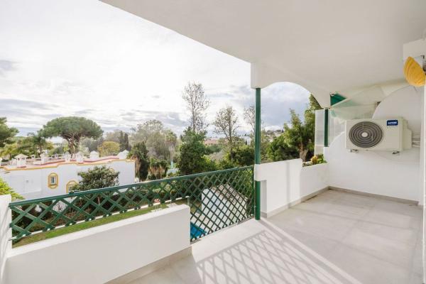 Venta de piso en Piso en Calle Higueral de Artola, Cabopino - Artola, Marbella, Marbella
thumbnail 1