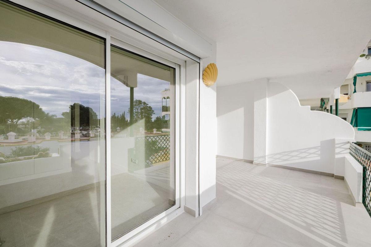 Venta de piso en Piso en Calle Higueral de Artola, Cabopino - Artola, Marbella, Marbella
 photo 4