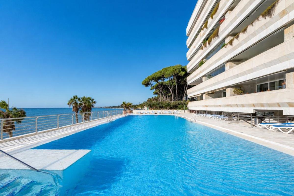 Venta de piso en Piso en La Carolina-Guadalpín, Marbella, Marbella
photo 1