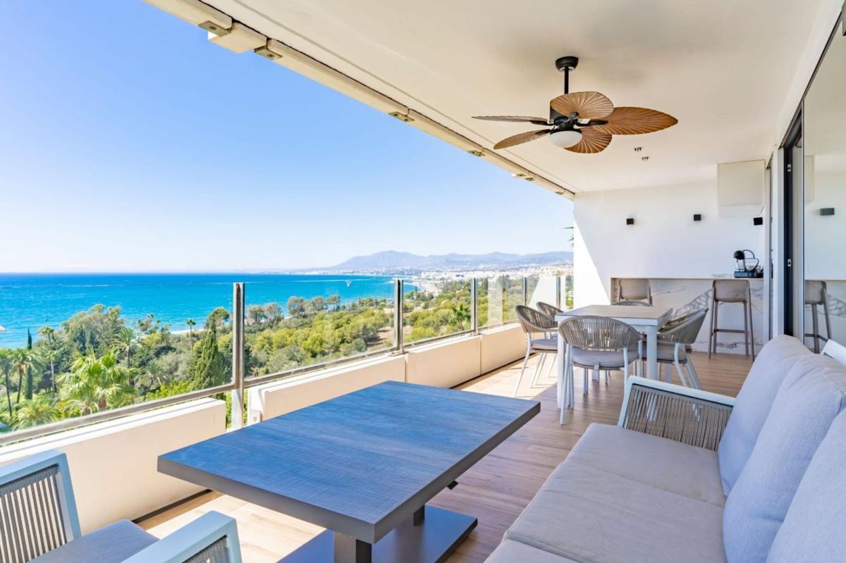 Venta de piso en Piso en Rio Real, Marbella, Marbella
photo 1