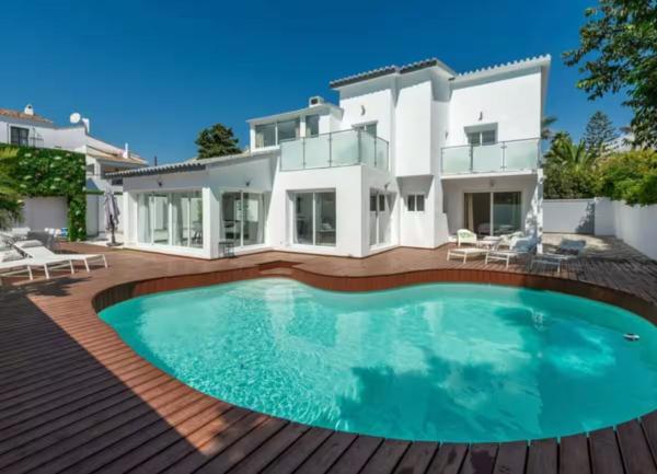 Casa o chalet independiente en Calle Azahar, 146, Paraiso-Barronal, Estepona photo 1