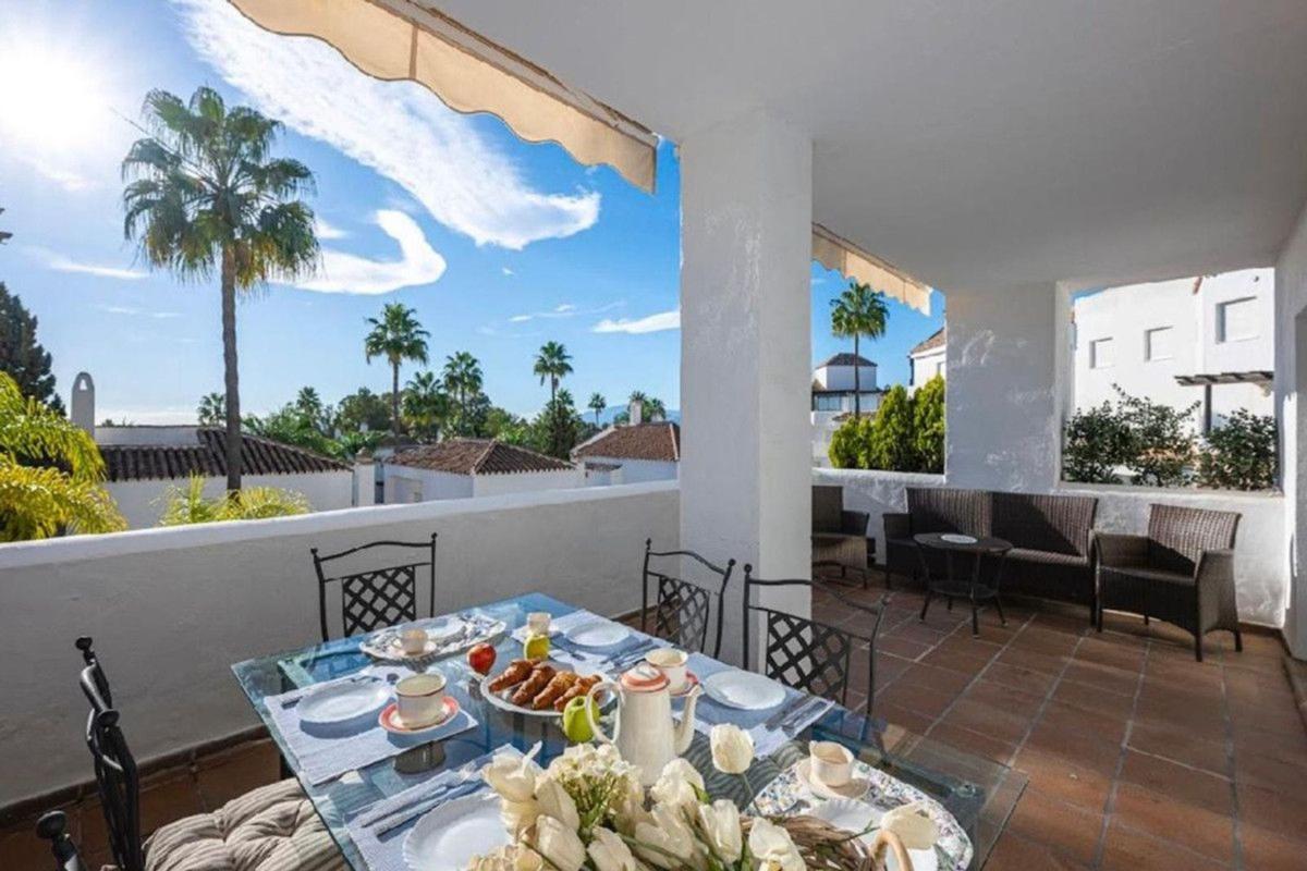 Venta de piso en Piso en Bahía de Marbella, Marbella, Marbella
photo 1