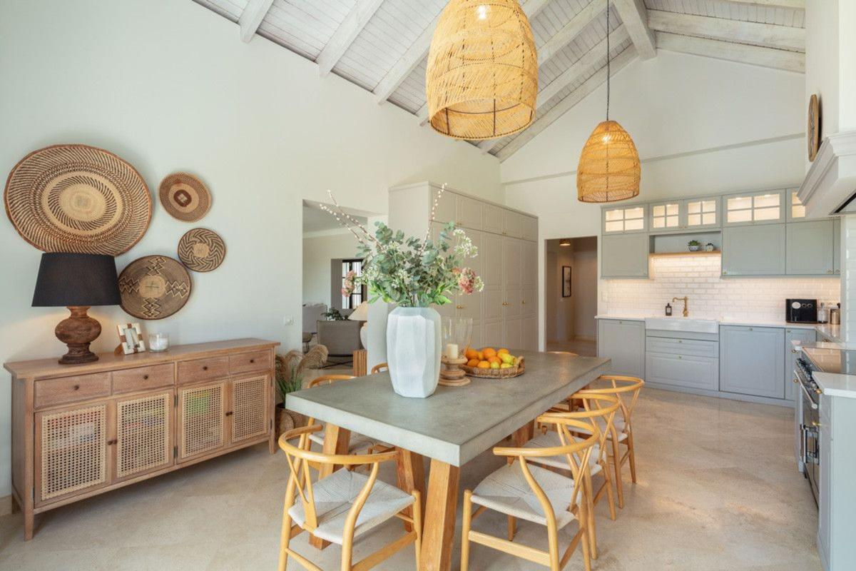 Properties for sale and rent in Spain photo 4