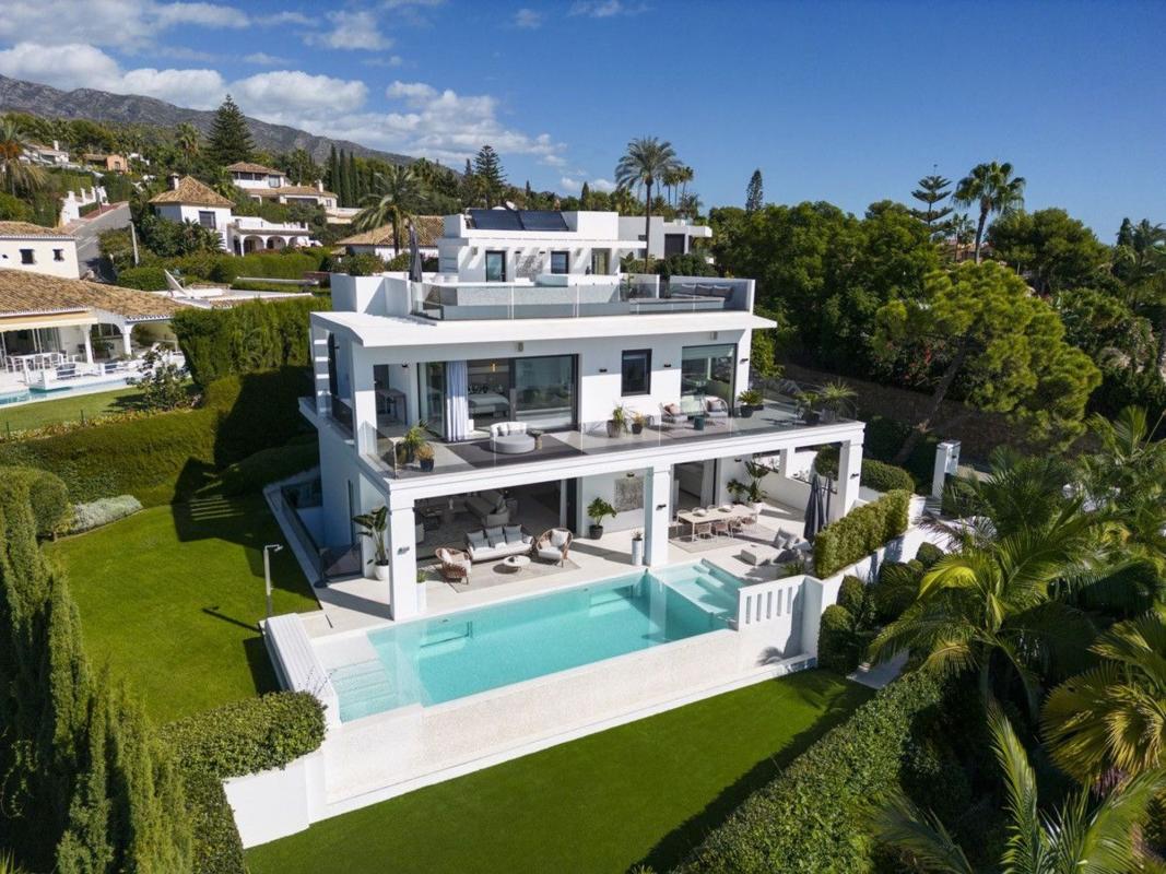 Недвижимость на продажу и в аренду в Испании photo 1