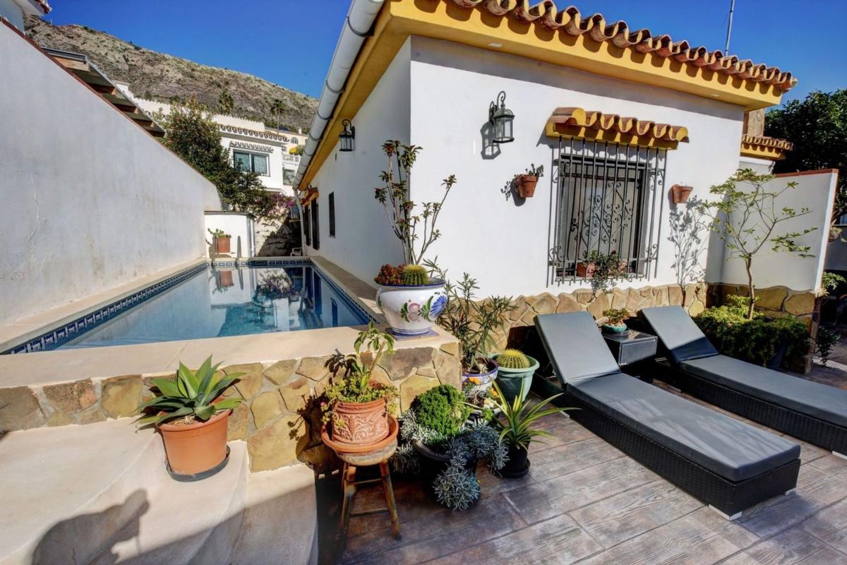 Propiedades en venta y alquiler en España photo 2