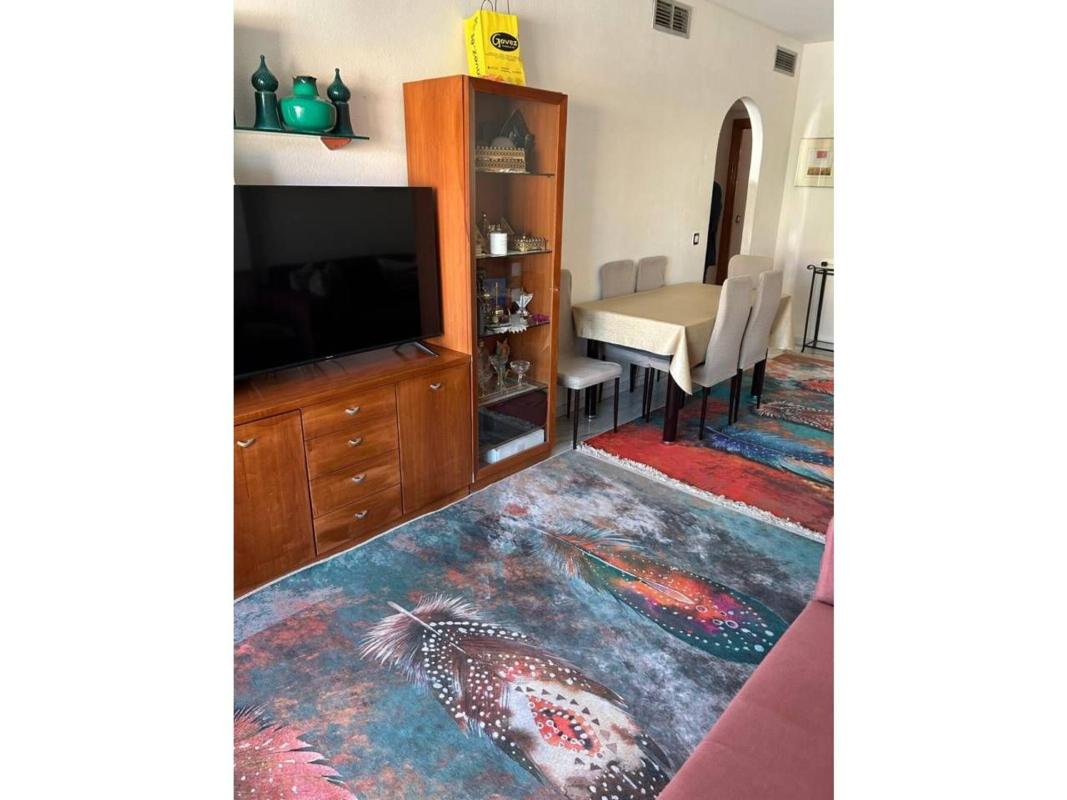 Sprzedaż mieszkania w Piso en Avenida Santa Amalia, Zona Puerto Deportivo, Fuengirola, Fuengirola
photo 3