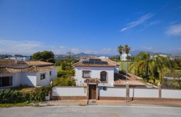 Chalet adosado en Camino Cortes, Guadalmina Alta, Marbella photo 1
