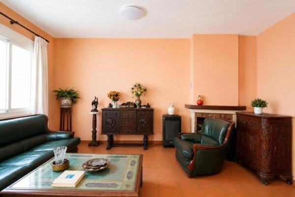 Chalet pareado en Avenida Pablo Ruiz Picasso, San Pedro Pueblo, Marbella thumbnail 2