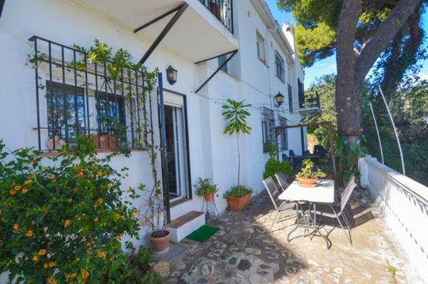 Chalet pareado en Calle la Hidalga, Torremuelle, Benalmádena thumbnail 2