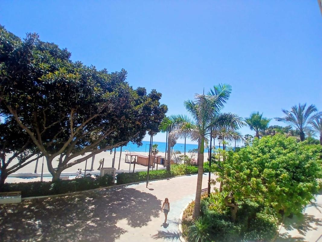 Venta de piso en Piso en Puerto de Estepona, Estepona, Estepona
 photo 2
