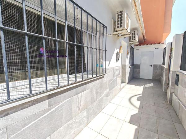 Chalet pareado en Los Almendros - El Limonero - El Tomillar, Málaga thumbnail 2