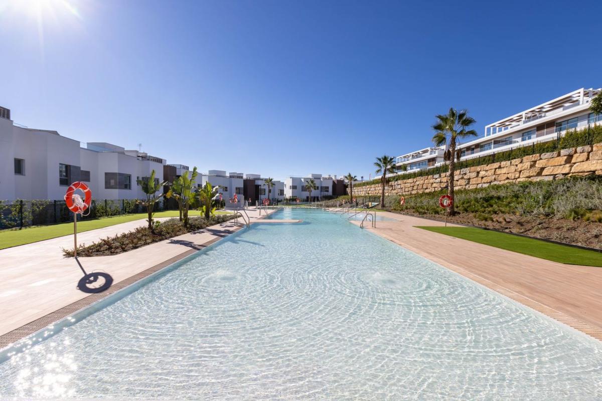 Venta de piso en Piso en Calle Bunker s/n, Bahía de Marbella, Marbella, Marbella
photo 1