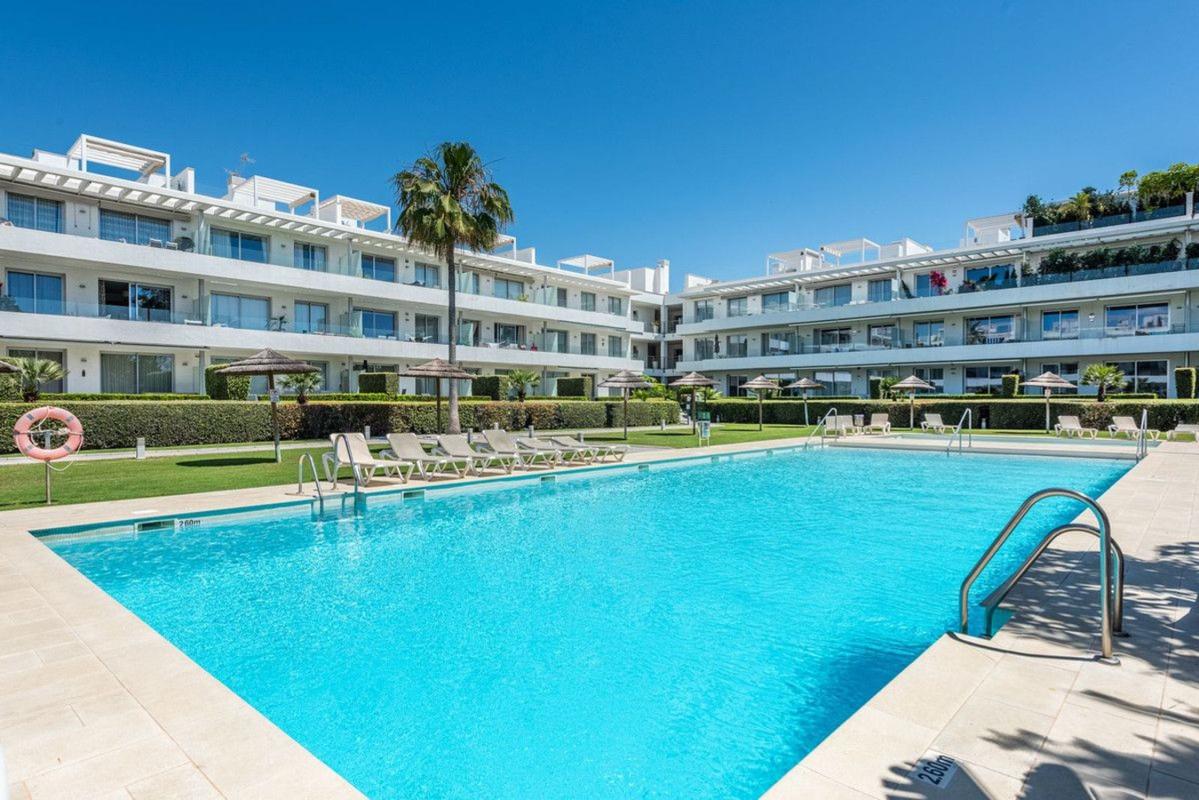 Venta de piso en Piso en Avenida de Bel-Air, 4, Bel-Air, Estepona, Estepona
photo 1