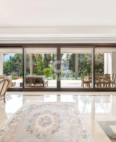 Casa o chalet independiente en Avenida de los Andaluces, Casasola, Estepona thumbnail 1