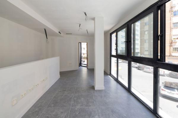 Duplex en venta en Dúplex en Calle Juan René, Girón - Las Delicias - Pacífico, Málaga, Málaga photo 4