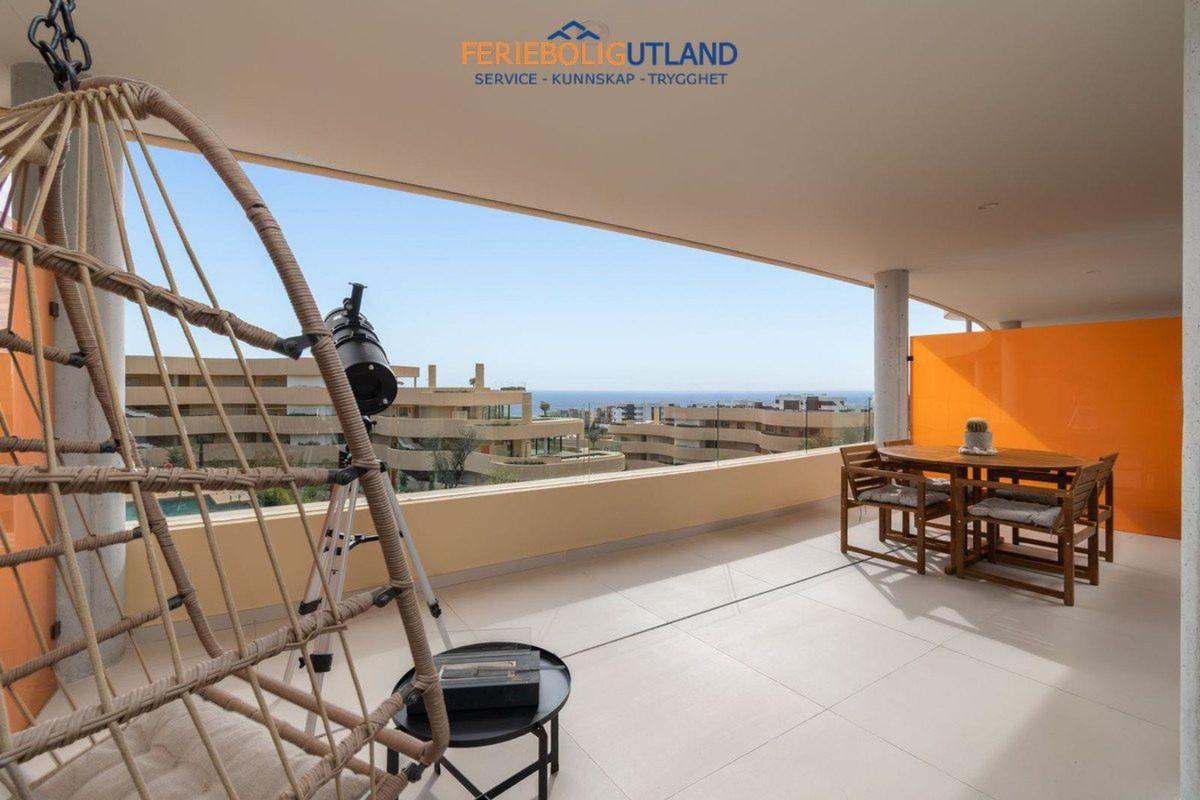 Sale of apartment in Piso en Avenida Fuengirola, El Higuerón, Fuengirola, Fuengirola
 photo 2