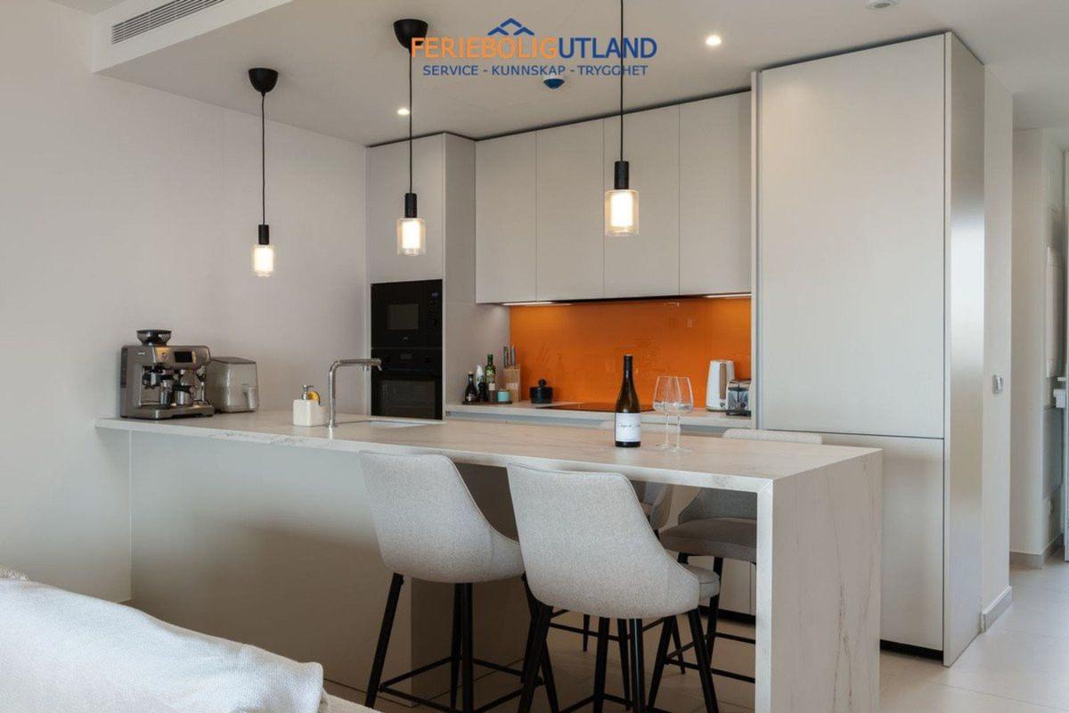 Sale of apartment in Piso en Avenida Fuengirola, El Higuerón, Fuengirola, Fuengirola
 photo 3