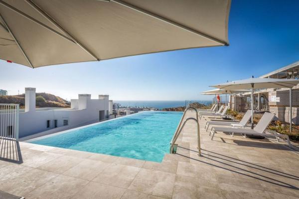Venta de piso en Piso en Avenida Fuengirola, Las Gaviotas, Fuengirola, Fuengirola
 photo 1