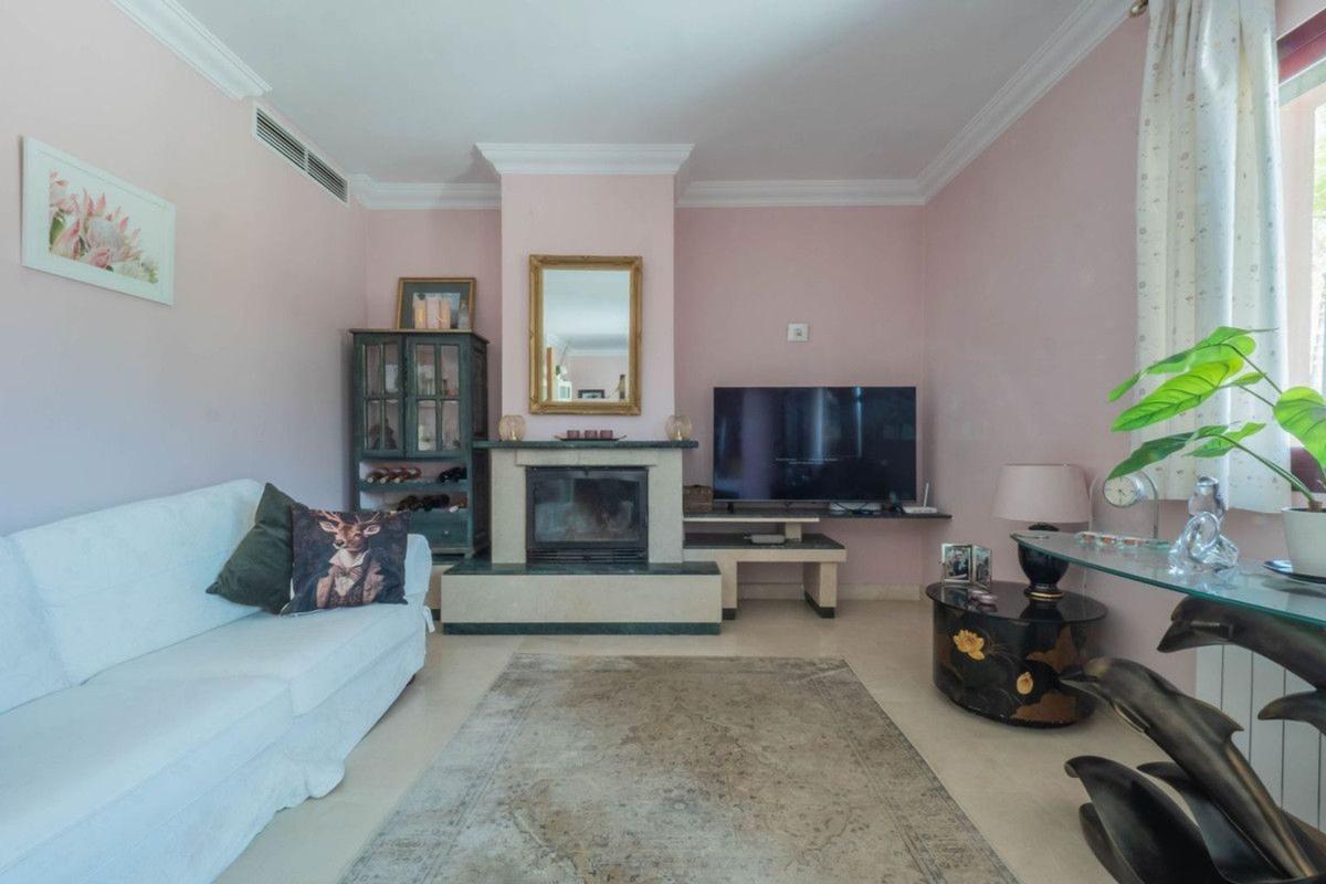 Недвижимость на продажу и в аренду в Испании photo 3