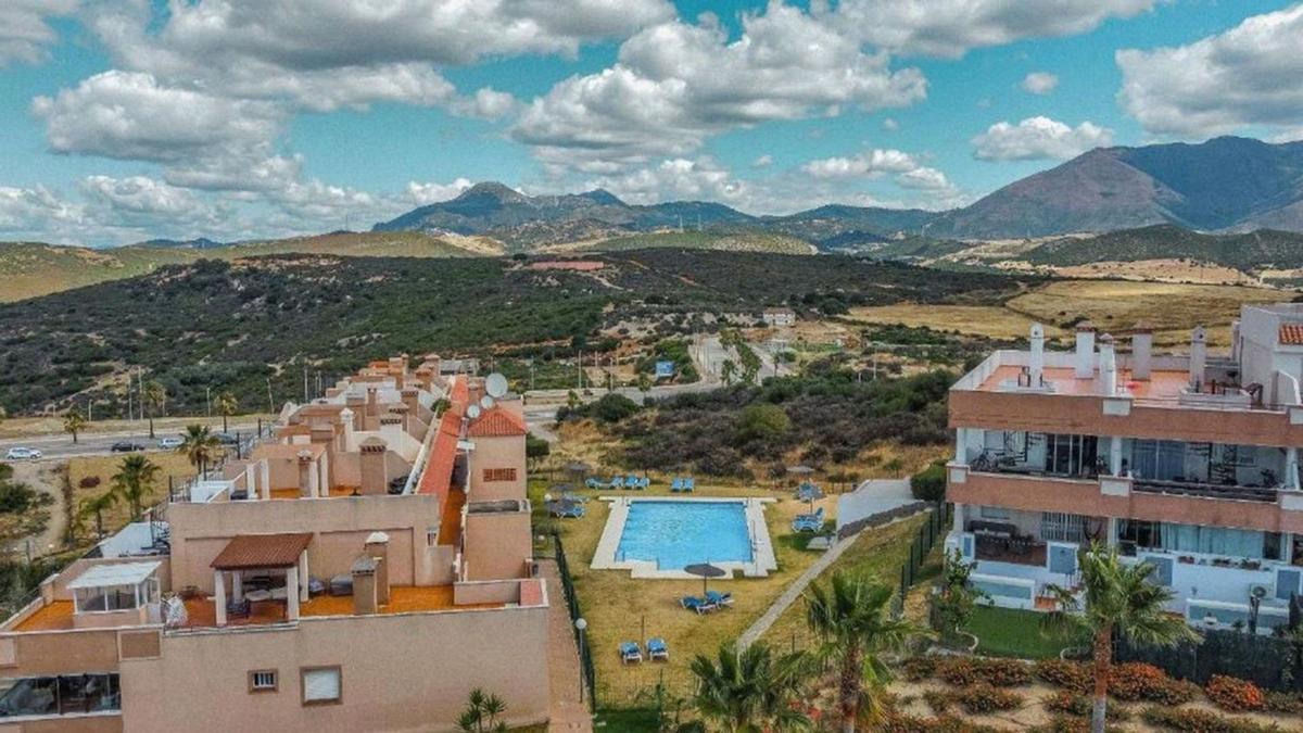 Продажа пентхауса на  Ático en Buenas Noches, Estepona, Эстепона photo 4