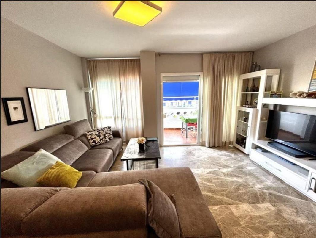 Sprzedaż mieszkania w Piso en Calle Príncipe Faisal de Arabia Saudi, 8, Playamar - Benyamina, Torremolinos, Torremolinos
photo 3