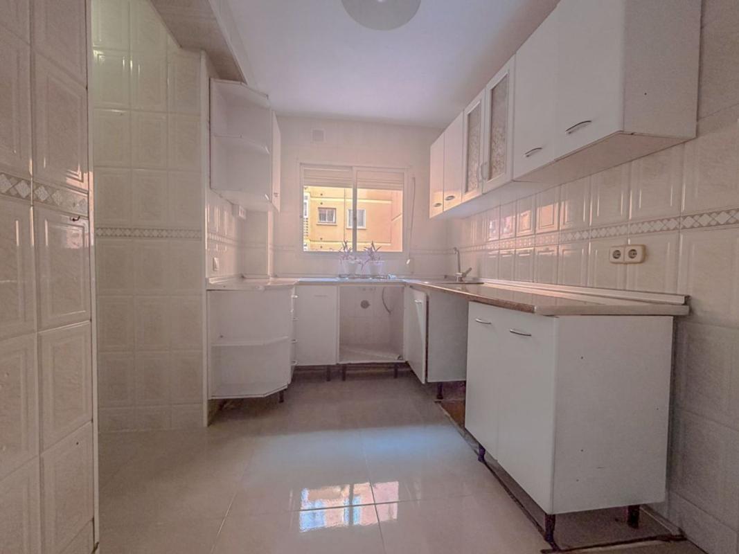 Sale of apartment in Piso en Avenida de Sorolla, 25, Ayuntamiento, Torremolinos, Torremolinos
photo 4