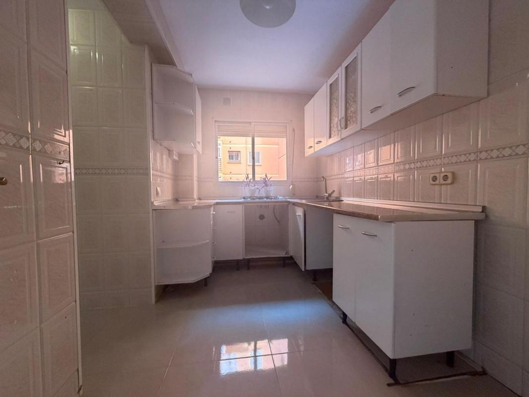 Sale of apartment in Piso en Avenida de Sorolla, 25, Ayuntamiento, Torremolinos, Torremolinos
photo 5