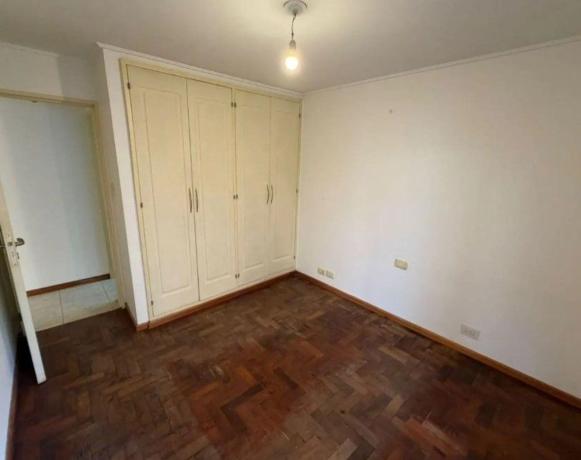 Venta de piso en Piso en Calle Arturo Reyes, Victoria Eugenia, Málaga, Málaga
 photo 4
