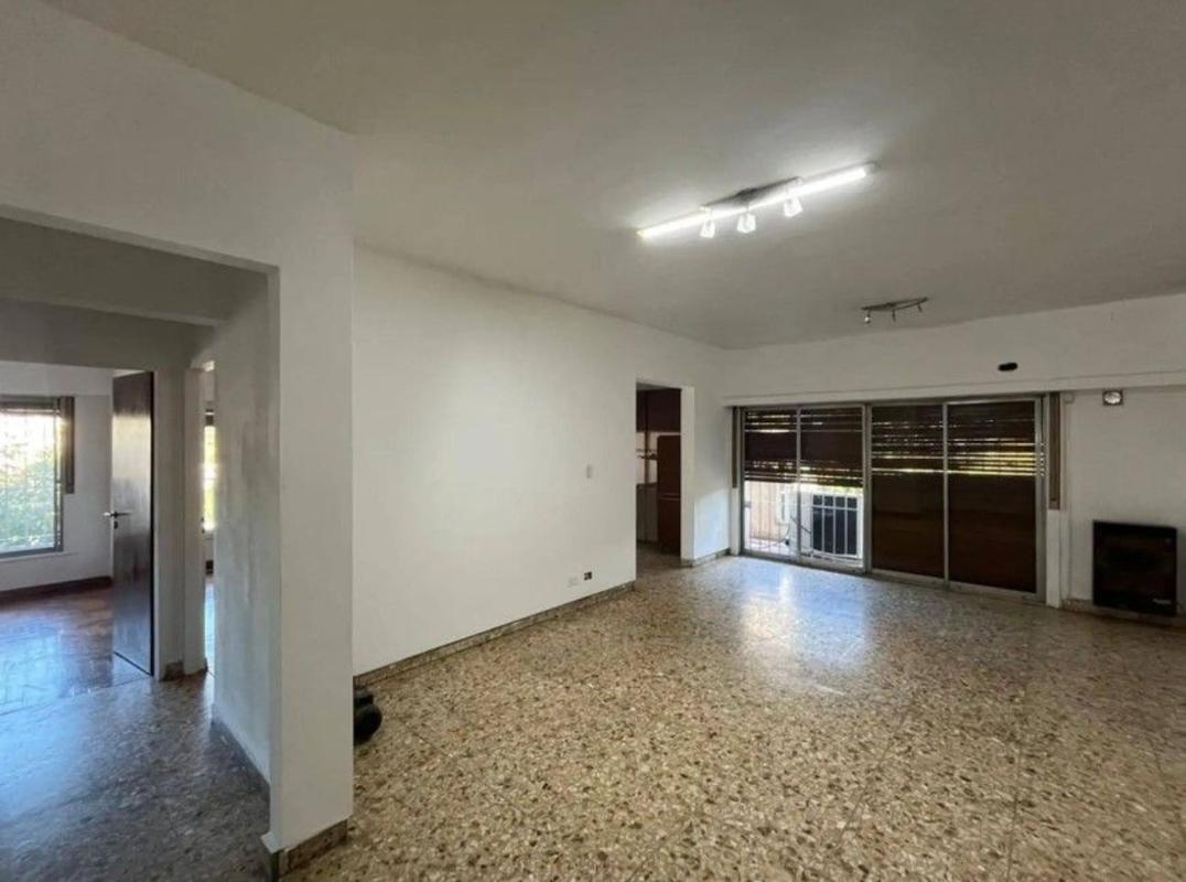 Venta de piso en Piso en Pasaje Berrocal, Suárez, Málaga, Málaga
photo 1
