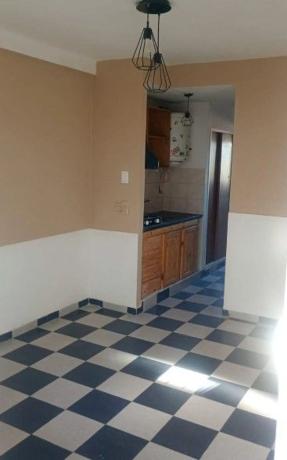 Venta de piso en Piso en Calle Eugenio Gross, Los Castillejos - La Trinidad, Málaga, Málaga
 photo 1