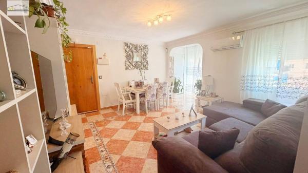 Venta de piso en Piso en Ciudad Jardín, Málaga, Málaga
 photo 3