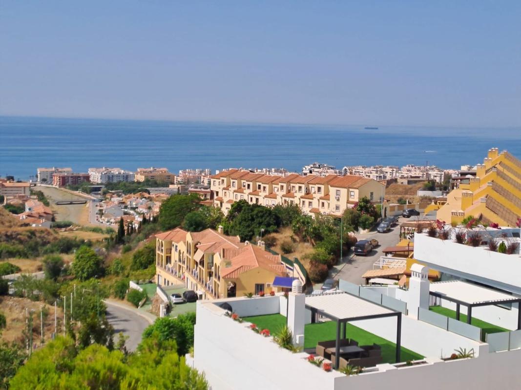 Venta de piso en Piso en Torrox, 6, Lo Cea - Los Cortijos, Rincón de la Victoria, Rincón de la Victoria
 photo 3