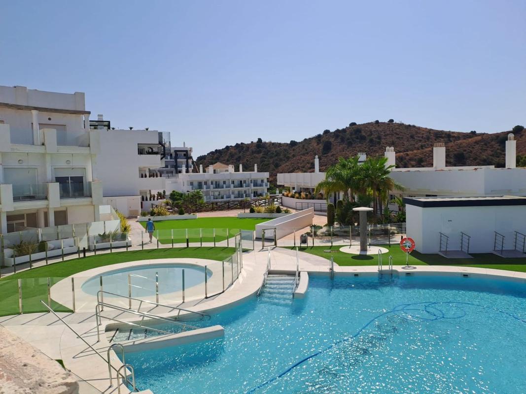 Venta de piso en Piso en Torrox, 6, Lo Cea - Los Cortijos, Rincón de la Victoria, Rincón de la Victoria
 photo 5