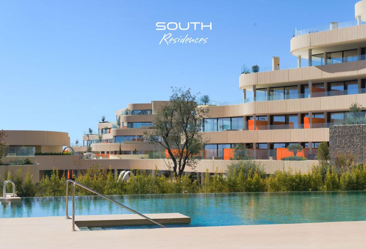 Продажа квартиры на Piso en Avenida del ocho de Marzo s/n, El Higuerón, Fuengirola, Фуэнхирола
photo 4