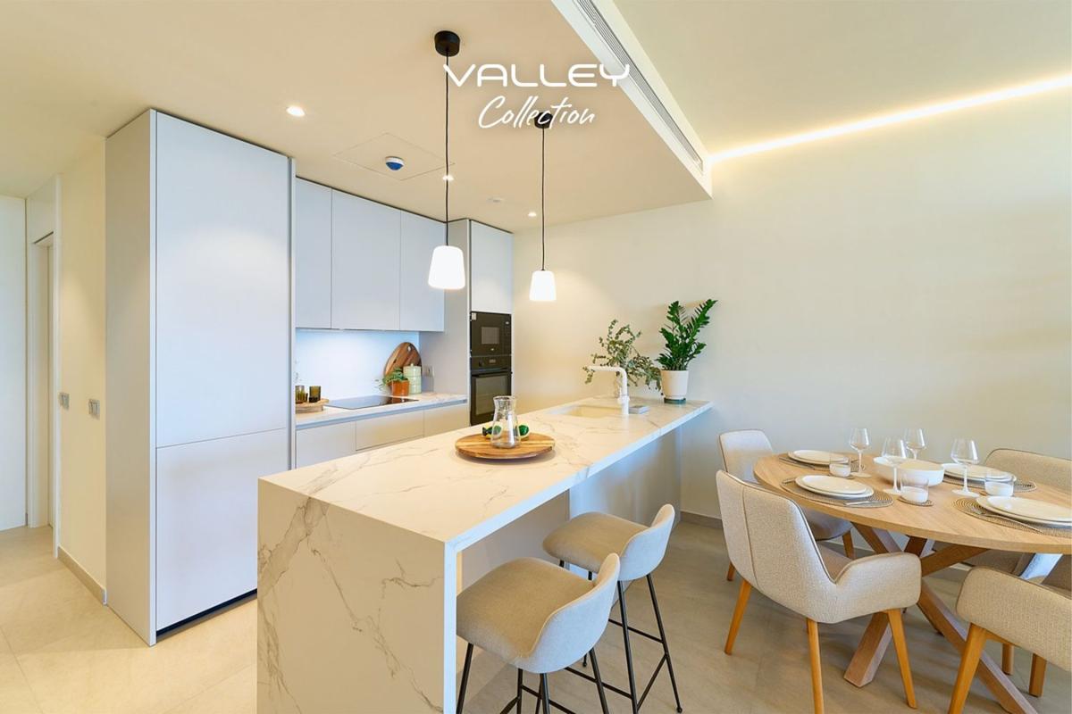 Продажа квартиры на Piso en Avenida Fuengirola, 9, El Higuerón, Fuengirola, Фуэнхирола
photo 4