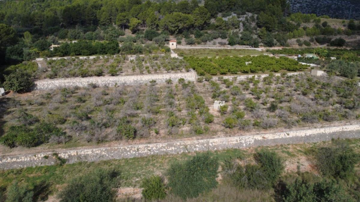 Terreno en venta en Orba, Alicante photo 3