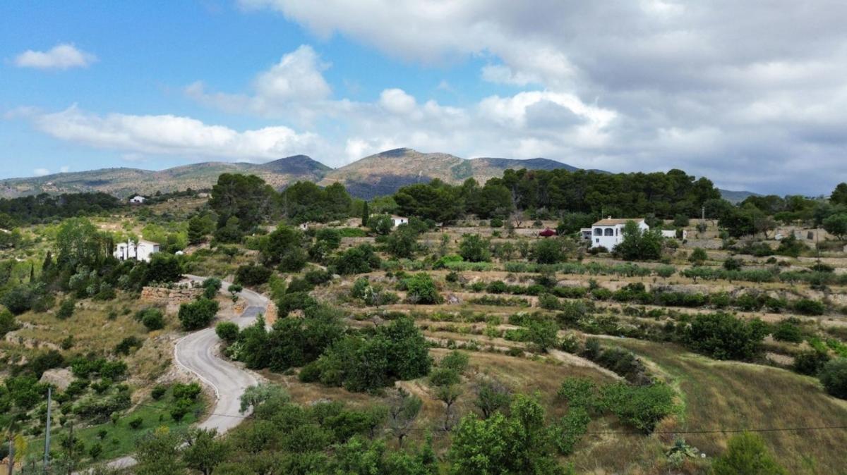 Terreno en venta en Benissa, Alicante photo 3