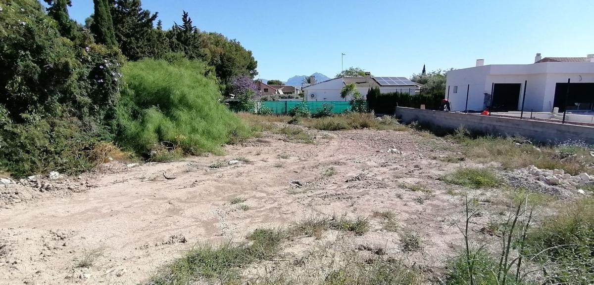 Terreno en venta en Mutxamel, Alicante photo 2