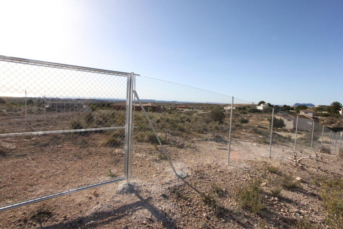 Land for sale in Alicante, Alicante photo 2