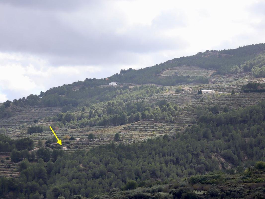 Terreno en venta en Guadalest, Alicante photo 3