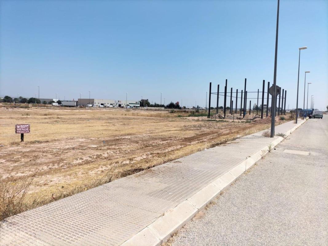 Terreno en venta en Cox, Alicante photo 2