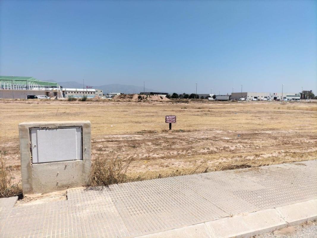 Terreno en venta en Cox, Alicante photo 3