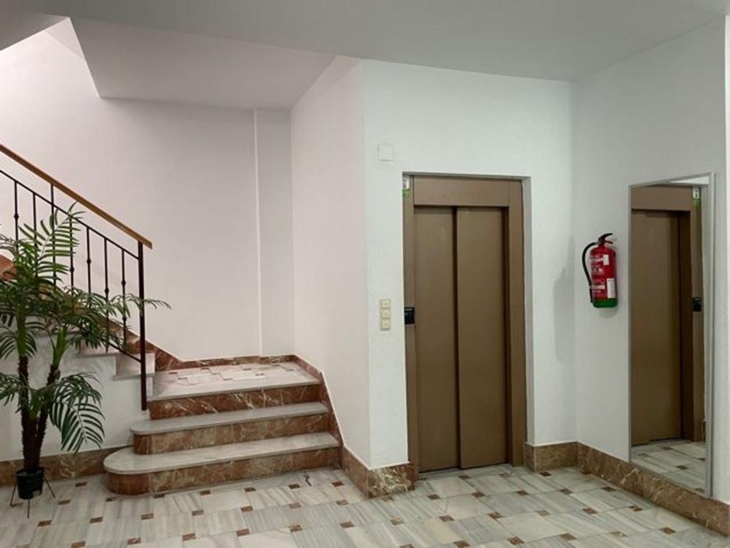 Недвижимость на продажу и в аренду в Испании photo 3