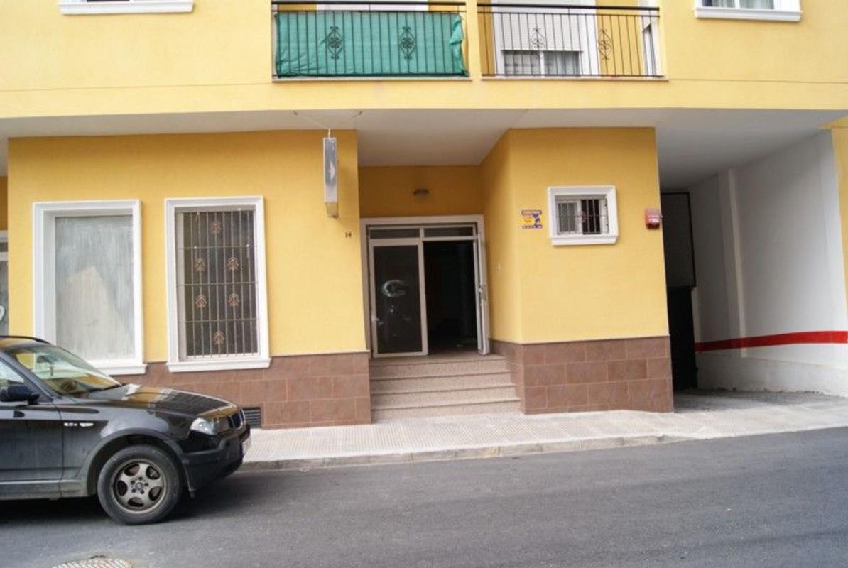 Propiedades en venta y alquiler en España photo 1