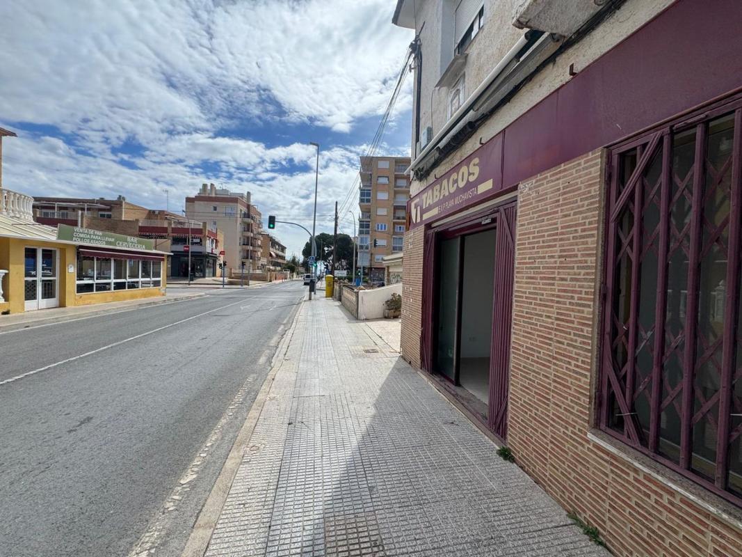 Propiedades en venta y alquiler en España photo 1