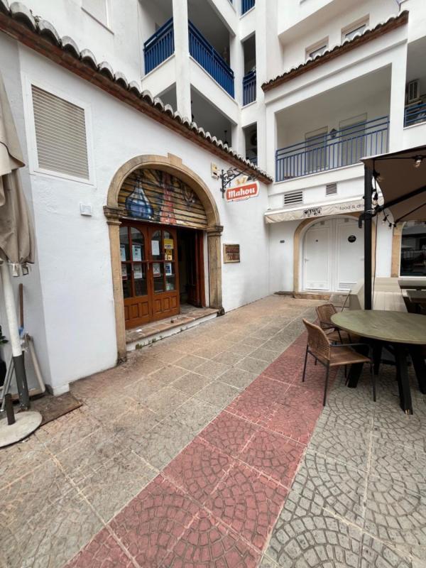 Propiedades en venta y alquiler en España photo 1